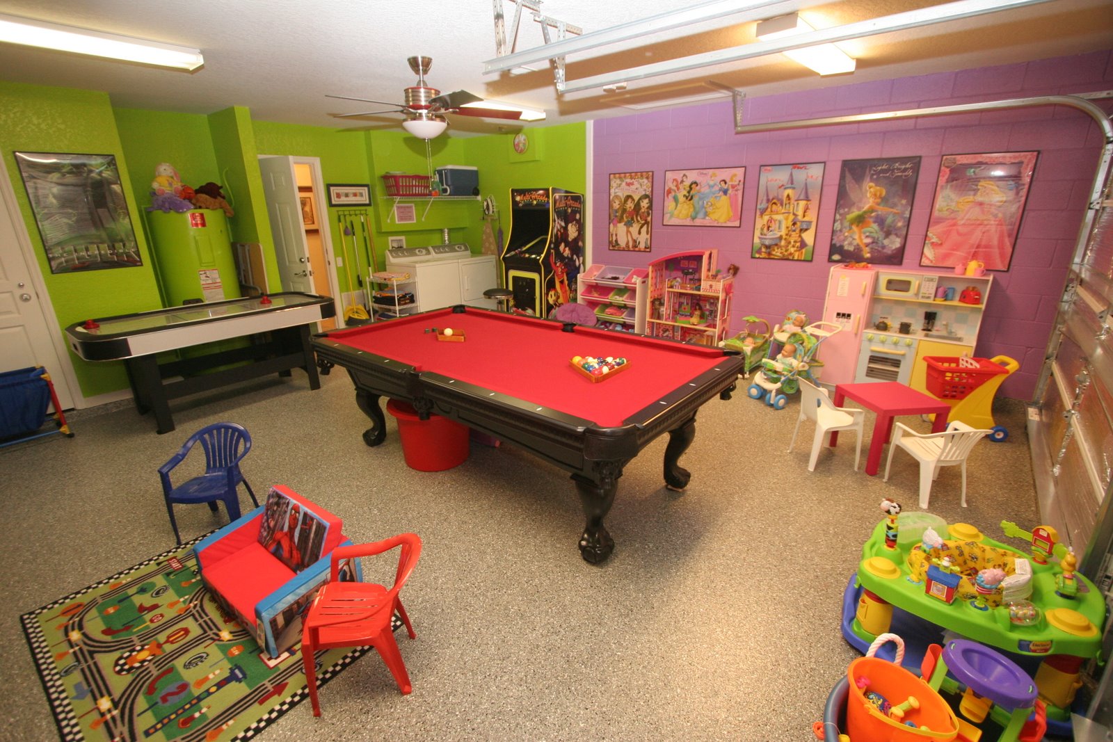 1000+ images about Family game rooms on Pinterest Media rooms, Family